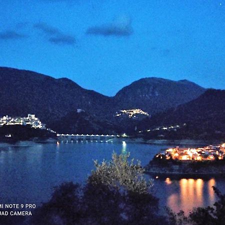 Il Nido Sul Lago Valle Verde Buitenkant foto