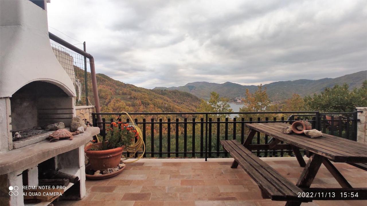 Il Nido Sul Lago Valle Verde Buitenkant foto